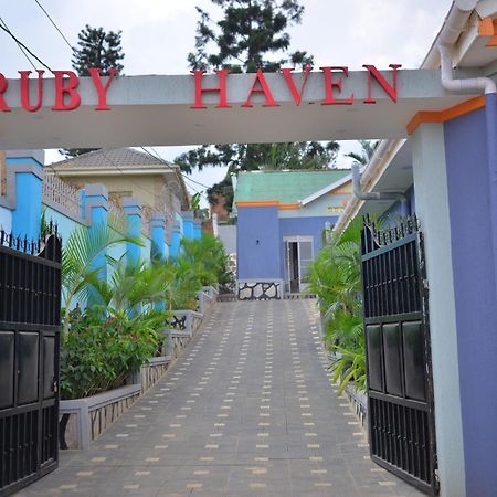 坎帕拉 Ruby Haven酒店 外观 照片